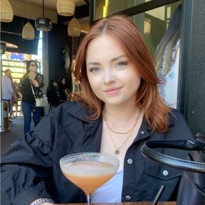 Meet your Posher, Jayclyn